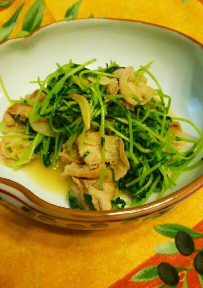 豆苗と豚バラの簡単炒め-レシピのメイン写真