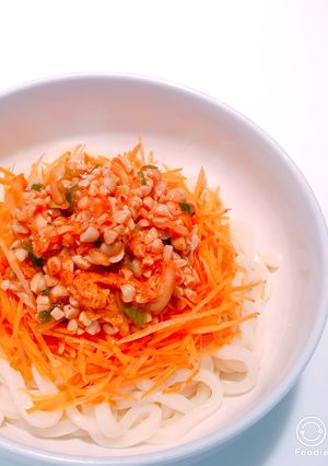 ひきわり納豆とキムチのサラダうどん!-レシピのメイン写真