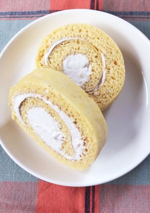 モカクリームロールケーキ-レシピのメイン写真