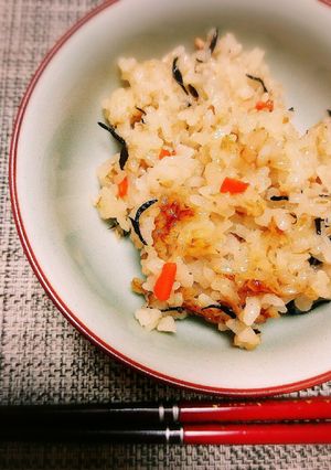 もち米とツナでおこわ風炊き込みご飯-レシピのメイン写真