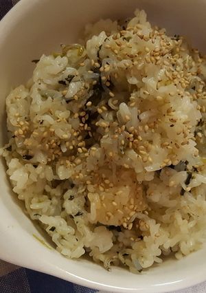 白滝で低カロリー小松菜とジャコご飯-レシピのメイン写真