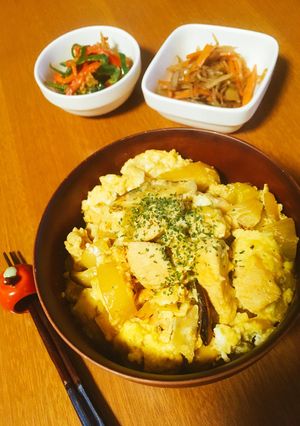ふわとろ卵のチーズカレー親子丼-レシピのメイン写真