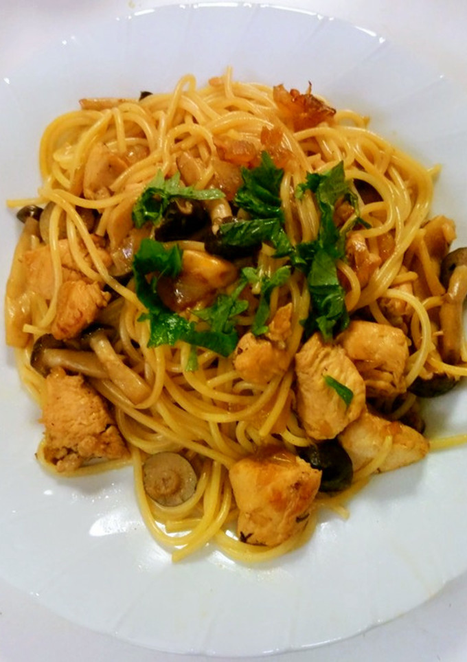 鶏肉としめじの和風パスタ-レシピのメイン写真