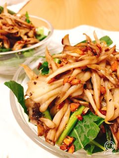 舞茸炒めのっけサラダ☆ドレッシング要らず-レシピのメイン写真