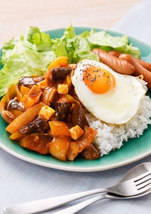 ワンプレートで♪ラタトゥイユの目玉焼き丼-レシピのメイン写真