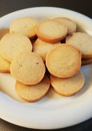 失敗したバタークリームでクッキー-レシピのメイン写真