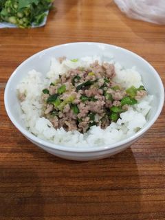 簡単・ねぎ塩の豚そぼろ丼-レシピのメイン写真