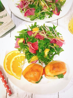 チーズとトマトサンドロールの朝ごはん-レシピのメイン写真