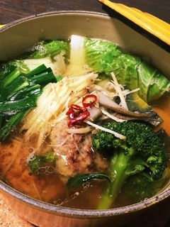 生姜でぽっかぽか煮込みハンバーグ鍋-レシピのメイン写真