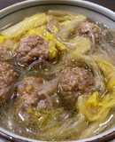 白菜と豚挽肉の団子鍋　中華風アレンジ