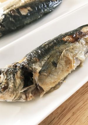 アジ尾頭付きのムニエル風〜ごま油の香り〜-レシピのメイン写真