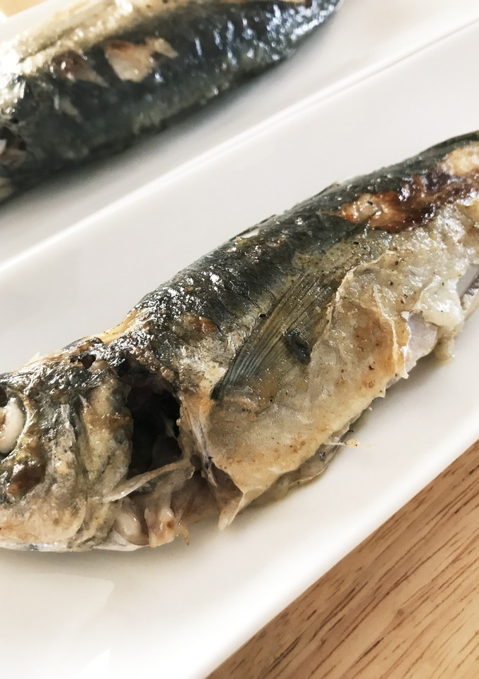 アジ尾頭付きのムニエル風〜ごま油の香り〜-レシピのメイン写真