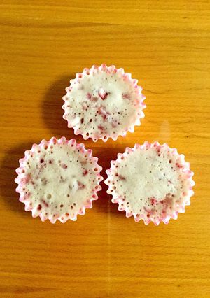 10分で完成の生イチゴカップケーキ-レシピのメイン写真