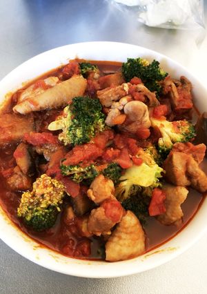 鶏肉とブロッコリーのトマト煮込み-レシピのメイン写真