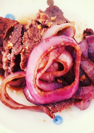 フィリピン料理☆牛肉と玉葱の炒め煮-レシピのメイン写真