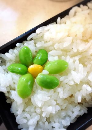 枝豆とこーんでお花♡-レシピのメイン写真