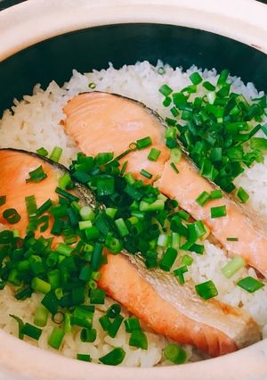 鮭バター炊き込みご飯♡簡単土鍋炊き込み！-レシピのメイン写真