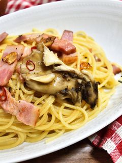 舞茸とベーコンのペペロンチーノ-レシピのメイン写真