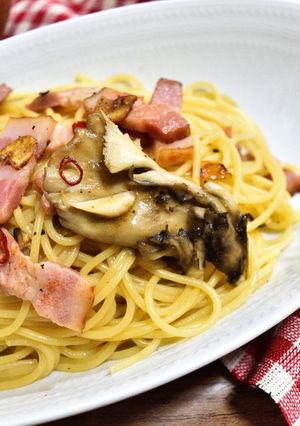 舞茸とベーコンのペペロンチーノ-レシピのメイン写真