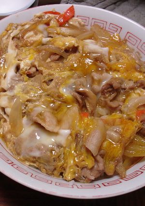 金色昆布つゆを足してうまくなる「他人丼」-レシピのメイン写真