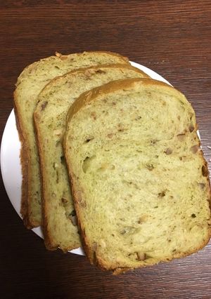 HBもっちもちの抹茶くるみパン-レシピのメイン写真