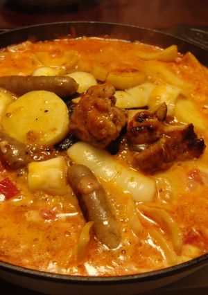 ジンギスカン鍋でトマトチーズタッカルビ風-レシピのメイン写真