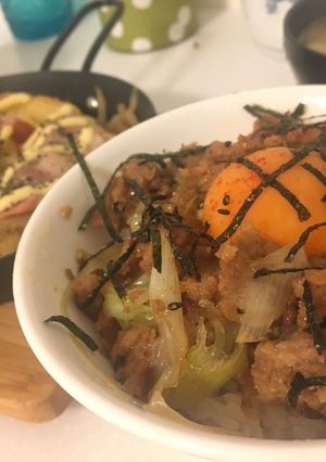 ヤバいくらい旨い豚そぼろご飯-レシピのメイン写真