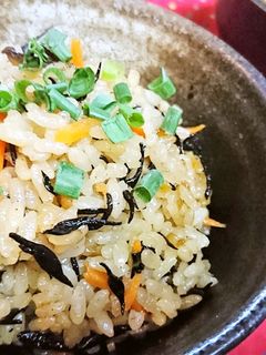 【豚の角煮汁deほっこり炊き込みご飯】-レシピのメイン写真