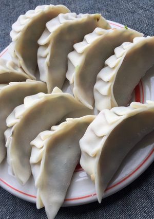 たぶん簡単（笑）美味しい餃子いかが？-レシピのメイン写真