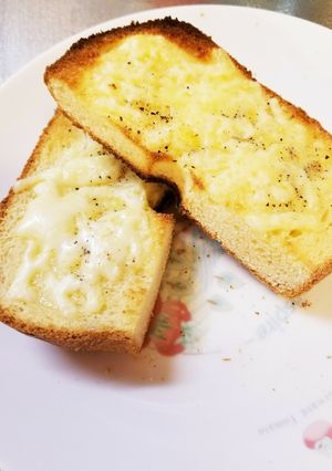 やみつきチーズトースト❤-レシピのメイン写真