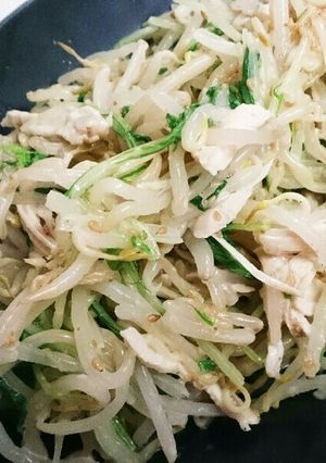 モヤシでボリューム！鶏むね肉のゴマサラダ-レシピのメイン写真