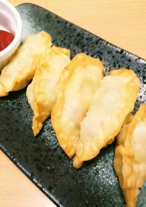 ウインナーとアボカドの揚げ餃子-レシピのメイン写真