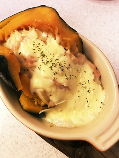簡単!かぼちゃまるごとグラタン⌘-レシピのメイン写真