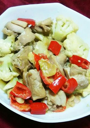 カリフラワーと鶏肉の味噌マヨ炒め-レシピのメイン写真