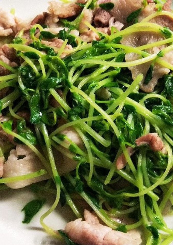 簡単 豚肉と豆苗炒め-レシピのメイン写真