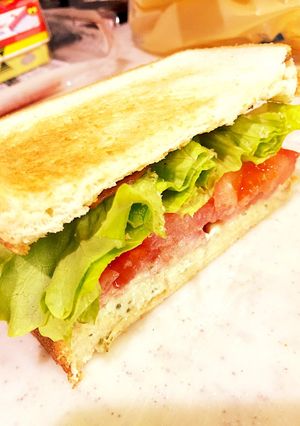 マルゲリータ風サンドイッチ-レシピのメイン写真