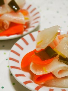 大根とにんじんのあちゃら漬け♪作り置きに-レシピのメイン写真