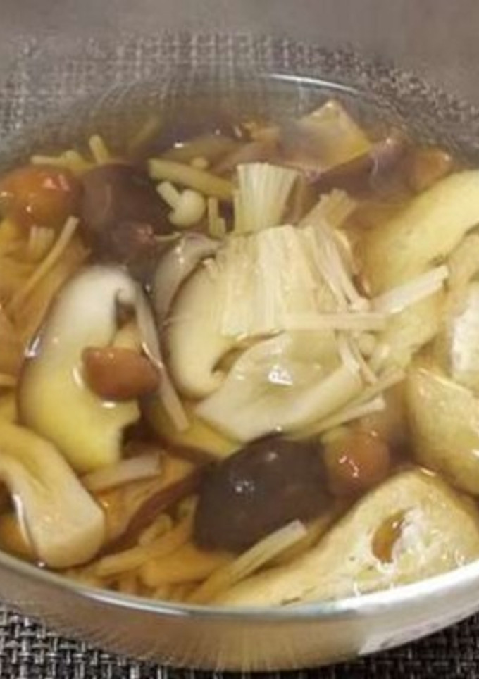 簡単美味・4種の茸のキノコ汁（麺つゆ）-レシピのメイン写真
