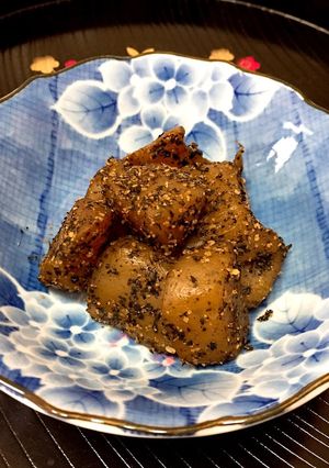こんにゃく含め煮 黒ごま和え(常備菜)-レシピのメイン写真