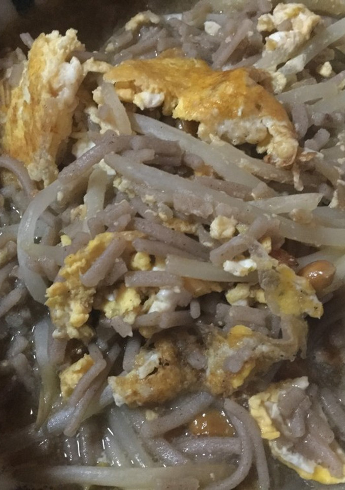 もやし入り！納豆蕎麦の卵とじ風-レシピのメイン写真