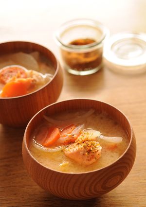 甘酒入りあったか鮭汁-レシピのメイン写真