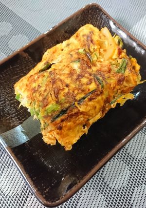 簡単１品☆ネギとキムチの大きい卵焼き-レシピのメイン写真