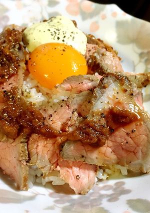 フライパンだけ！簡単ローストビーフ丼-レシピのメイン写真