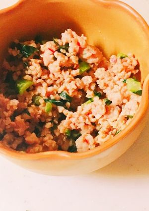 プロッコリーの葉っぱも美味しいそぼろ-レシピのメイン写真