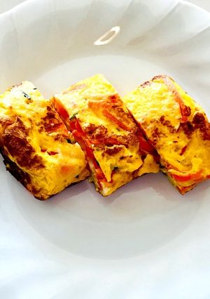お弁当に☆人参とローズマリーの卵焼き-レシピのメイン写真