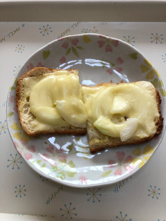 パン耳チーズトースト-レシピのメイン写真