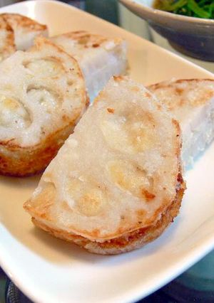 食感が面白い！レンコンの海老芋挟み揚げ-レシピのメイン写真