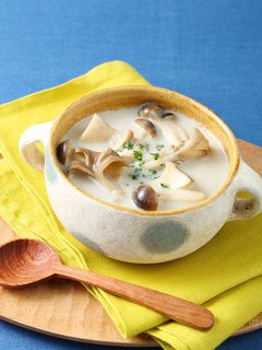 アーモンドミルクで♪ヘルシーきのこスープ-レシピのメイン写真