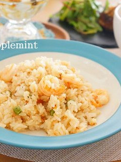 昆布茶の優しい味♪海老ピラフ-レシピのメイン写真