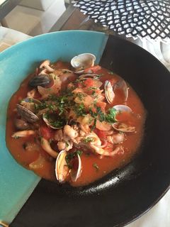 お鍋一つで簡単!鶏とあさりのトマト煮込み-レシピのメイン写真